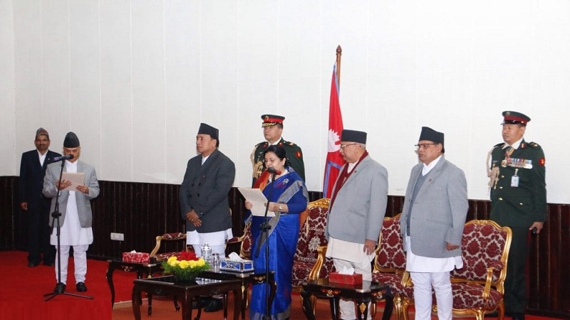 राष्ट्रपतिद्धारा नवनियुक्त प्रधानन्यायाधीश राणालाई शपथ राष्ट्रपतिद्धारा नवनियुक्त प्रधानन्यायाधीश राणालाई शपथ