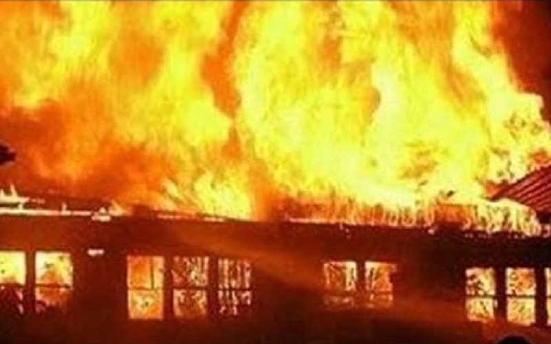 आगलागीबाट अठार लाखभन्दा बढीको क्षति