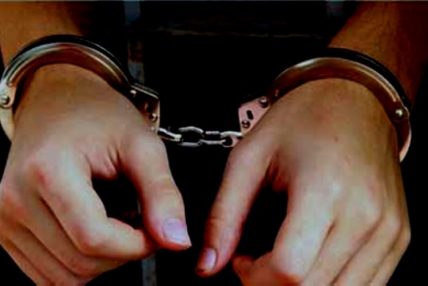 बाबुको हत्या आशङ्कामा आमा-छोरा पक्राउ बाबुको हत्या आशङ्कामा आमा-छोरा पक्राउ