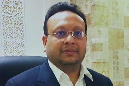 अग्रवाललाई ७ दिन थुनामा राखेर अनुसन्धान गर्न प्रशासनको आदेश अग्रवाललाई ७ दिन थुनामा राखेर अनुसन्धान गर्न प्रशासनको आदेश