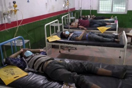 गाडी दुर्घटनामा मृत्यु हुनेको संख्या १२ पुग्यो गाडी दुर्घटनामा मृत्यु हुनेको संख्या १२ पुग्यो
