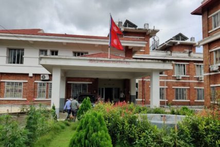 गौैतमबुद्ध विमानस्थलका कर्मचारी घुससहित पक्राउ गौैतमबुद्ध विमानस्थलका कर्मचारी घुससहित पक्राउ
