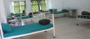आइसोलेसन केन्द्र रित्तो, सङ्क्रमित सबै घरमा