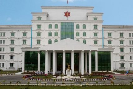 एकै परिवारका चारभन्दा बढी सन्तान सैनिक सेवामा हुनेलाई सम्मान गरिँदै