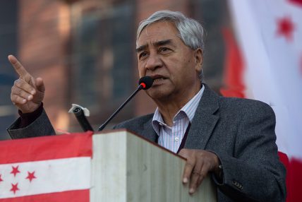 सहिदको बलिदानले नै जनताको शासन स्थापित भएको हो : प्रधानमन्त्री देउवा सहिदको बलिदानले नै जनताको शासन स्थापित भएको हो : प्रधानमन्त्री देउवा