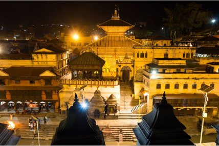 पशुपतिनाथमा रातभर धनुर्मास पूजा, आज मन्दिर बन्द गरिने पशुपतिनाथमा रातभर धनुर्मास पूजा, आज मन्दिर बन्द गरिने