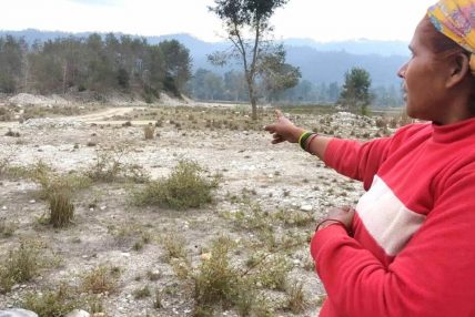 जथाभावी उत्खननले उठीबासको त्रास जथाभावी उत्खननले उठीबासको त्रास