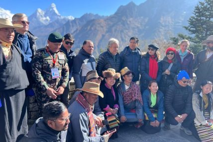 नेपालमा जलवायु परिवर्तनको असरबारे विश्वको ध्यानाकर्षण गराउने महासचिव गुटरेसको प्रतिबद्धता नेपालमा जलवायु परिवर्तनको असरबारे विश्वको ध्यानाकर्षण गराउने महासचिव गुटरेसको प्रतिबद्धता