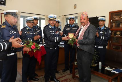 प्रहरी नायव महानिरीक्षक पोखरेलद्धारा बिदाई कार्यक्रम सम्पन्न प्रहरी नायव महानिरीक्षक पोखरेलद्धारा बिदाई कार्यक्रम सम्पन्न