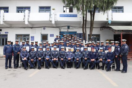 उपत्यका ट्राफिक प्रहरी कार्यालयमा सञ्चालित ट्राफिक नियन्त्रण तालिम सम्पन्न उपत्यका ट्राफिक प्रहरी कार्यालयमा सञ्चालित ट्राफिक नियन्त्रण तालिम सम्पन्न