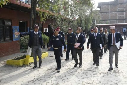 प्रहरी अतिरिक्त महानिरीक्षक दिपक थापाद्वारा नेपाल पुलिस स्कुल सामाखुसीको निरीक्षण तथा निर्देशन कार्यक्रम सम्पन्न प्रहरी अतिरिक्त महानिरीक्षक दिपक थापाद्वारा नेपाल पुलिस स्कुल सामाखुसीको निरीक्षण तथा निर्देशन कार्यक्रम सम्पन्न