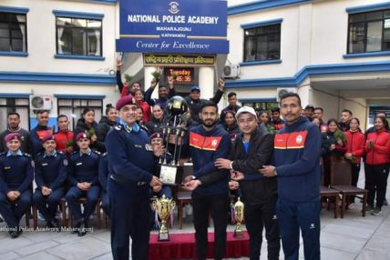 प्रहरी अतिरिक्त महानिरीक्षक सन्दिप भण्डारीकाे प्रमुख आतिथ्यतामा बधाई तथा शुभकामना कार्यक्रम सम्पन्न प्रहरी अतिरिक्त महानिरीक्षक सन्दिप भण्डारीकाे प्रमुख आतिथ्यतामा बधाई तथा शुभकामना कार्यक्रम सम्पन्न