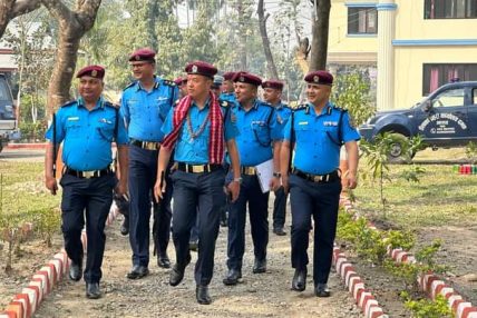 प्रहरी महानिरीक्षक चन्द्र कुवेर खापुङद्वारा प्रहरी कार्यालय झापाको निरीक्षण प्रहरी महानिरीक्षक चन्द्र कुवेर खापुङद्वारा प्रहरी कार्यालय झापाको निरीक्षण