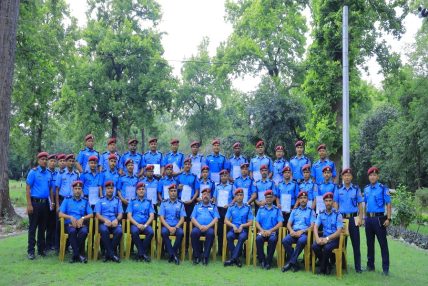 डीआईजी लालमणि आचार्यको प्रमुख आतिथ्यतामा ‘अन्तरक्रिया तथा तालिम समापन कार्यक्रम’ सम्पन्न डीआईजी लालमणि आचार्यको प्रमुख आतिथ्यतामा ‘अन्तरक्रिया तथा तालिम समापन कार्यक्रम’ सम्पन्न