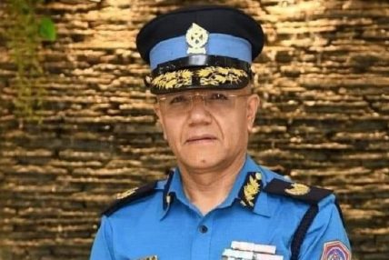 बेचन झा पक्राउ प्रकरण : डिआईजी मनोज केसीको जिम्मेवारी विशेष ब्यूरोबाट खोसियो बेचन झा पक्राउ प्रकरण : डिआईजी मनोज केसीको जिम्मेवारी विशेष ब्यूरोबाट खोसियो