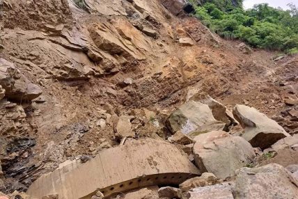 बाढी, पहिरो लगायतका विपद्मा घटनामा ज्यान गुमाउनेको सङ्ख्या १०३ पुग्यो बाढी, पहिरो लगायतका विपद्मा घटनामा ज्यान गुमाउनेको सङ्ख्या १०३ पुग्यो