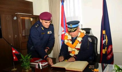 एआईजी ईश्वर कार्कीद्वारा पदभार ग्रहण एआईजी ईश्वर कार्कीद्वारा पदभार ग्रहण