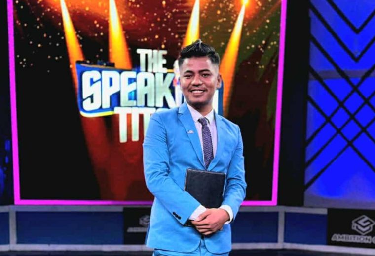 ” The speaking Titan ” मा चितवनका देबेन्द्र श्रेष्ठ टप २० मा पुग्न सफल
