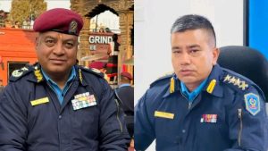 एआइजी ईश्वर कार्कीद्वारा एसएसपी रमेश थापा लगायतका प्रहरी कर्मचारी पुरस्कृत