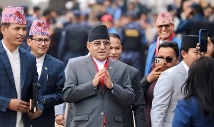 अधिकारको संघर्षका प्रतीक : पुष्पकमल दाहाल ‘प्रचण्ड’