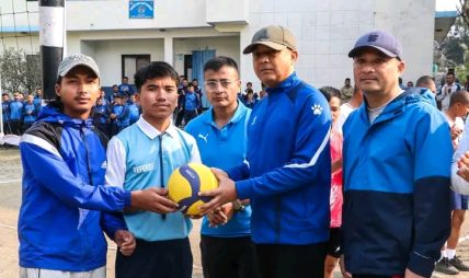 डिआईजी दिपेन्द्र जि.सीद्वारा अन्तर प्रहरी इकाई पुरुष भलिबल प्रतियोगिताको उद्घाटन