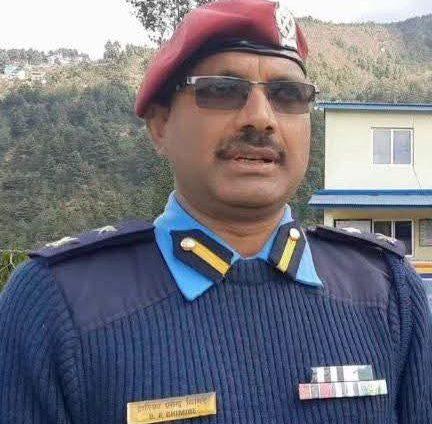 ललितपुर प्रहरी परिसरभित्रै ‘विद्रोह’ : डिएसपी द्वारिका घिमिरेको दादागिरीले सीमा नाघेपछि हवल्दारले लिए एक्सन !