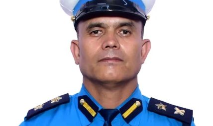 डिएसपी सुनिल शाह बैशाख महिनाको उत्कृष्ट ट्राफिक प्रहरी घोषित