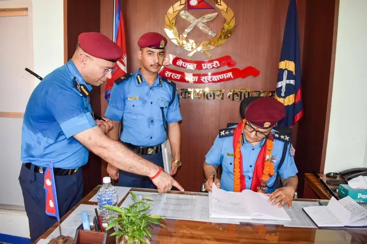एसपी मनोहर भट्टले सम्हाले कपिलवस्तु प्रहरी प्रमुखको जिम्मेवारी