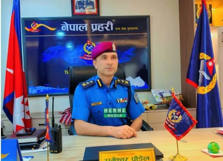 “सुरक्षित, शान्त र सभ्य समाज निर्माणका लागि प्रहरी र नागरिकबीचको सम्बन्ध बलियो हुन जरुरी छ,” : एसपी रामेश्वर पौडेल