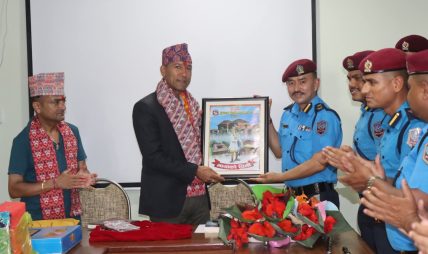हिरासत सुधारदेखि प्रहरी पूर्वाधार विकाससम्म उल्लेखनीय काम गर्दै बिदा भए एसपी भरत बि.क हिरासत सुधारदेखि प्रहरी पूर्वाधार विकाससम्म उल्लेखनीय काम गर्दै बिदा भए एसपी भरत बि.क