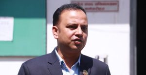 ‘गुट होइन, लोकतान्त्रिक अभ्यासका लागि उम्मेदवार बनेँ’ : पराजितपछि मनिष झा