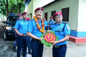 एआईजी शिद्धी विक्रम शाहद्वारा प्रहरी टोलीद्वारा नेपाल प्रहरी कार्यदक्षता मूल्याङ्कन अन्तर्गत सुदूरपश्चिम प्रदेश प्रहरी कार्यालयको निरीक्षण