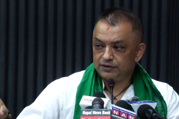 प्रदीप गिरि आलोचना र समर्थनको अतिवादभन्दा माथि थिए: गगन थापा