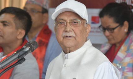 बालेन नेतृत्वको सरकार पाँच वर्ष नटिक्ने ओलीको दाबी बालेन नेतृत्वको सरकार पाँच वर्ष नटिक्ने ओलीको दाबी