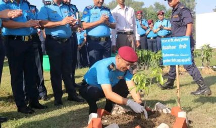 “७१औँ प्रहरी दिवस–२०८३” को अवसरमा कोशी प्रदेश प्रहरी कार्यालय, विराटनगर परिसरमा वृक्षारोपण कार्यक्रम